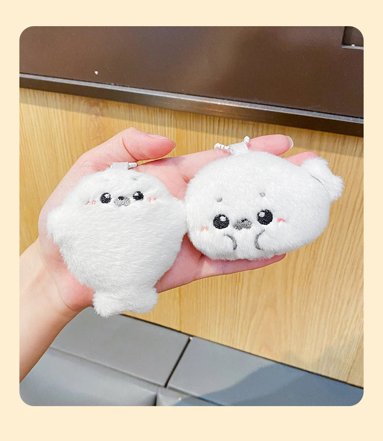 Baby seal plush toy bag pendant, cartoonish and cute plush doll pendant, baby doll keychain, gift for you